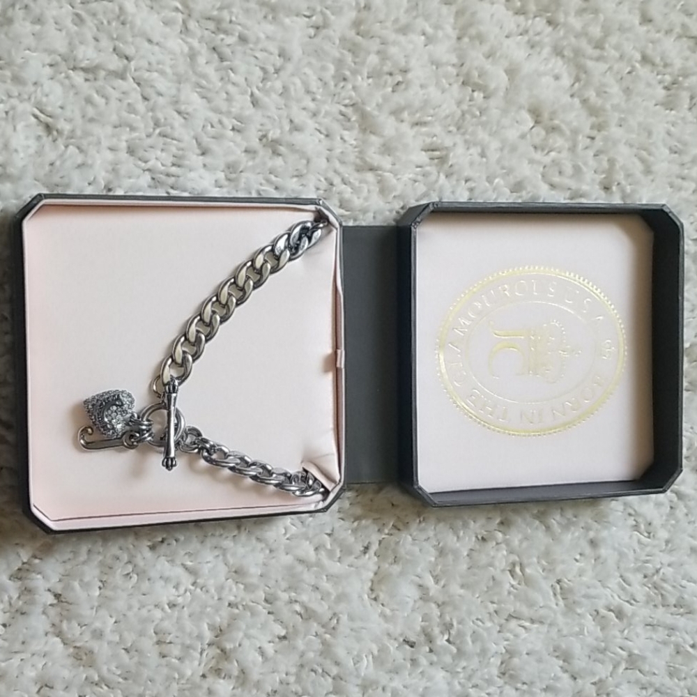 Juicy couture necklace